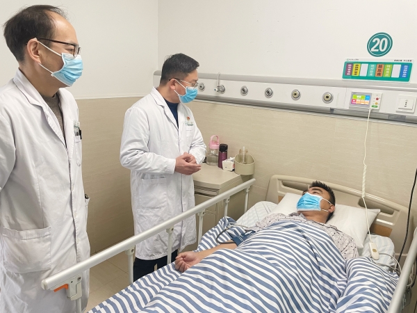 【湖北日報(bào)】42歲男子患主動脈夾層 兩院攜手救治轉(zhuǎn)危為安